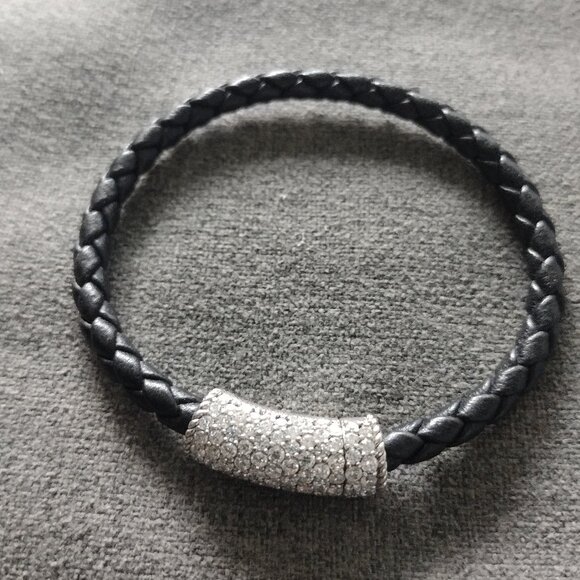 Judith Ripka Jewelry - Judith Ripka Sterling Silver/leather Bracelet